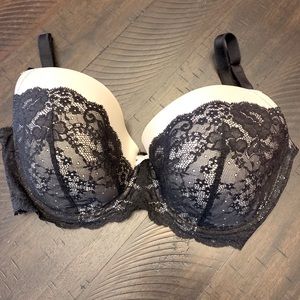 Victoria’s Secret Bra